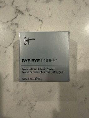 it cosmetics Finishing Powder Compact - Silver